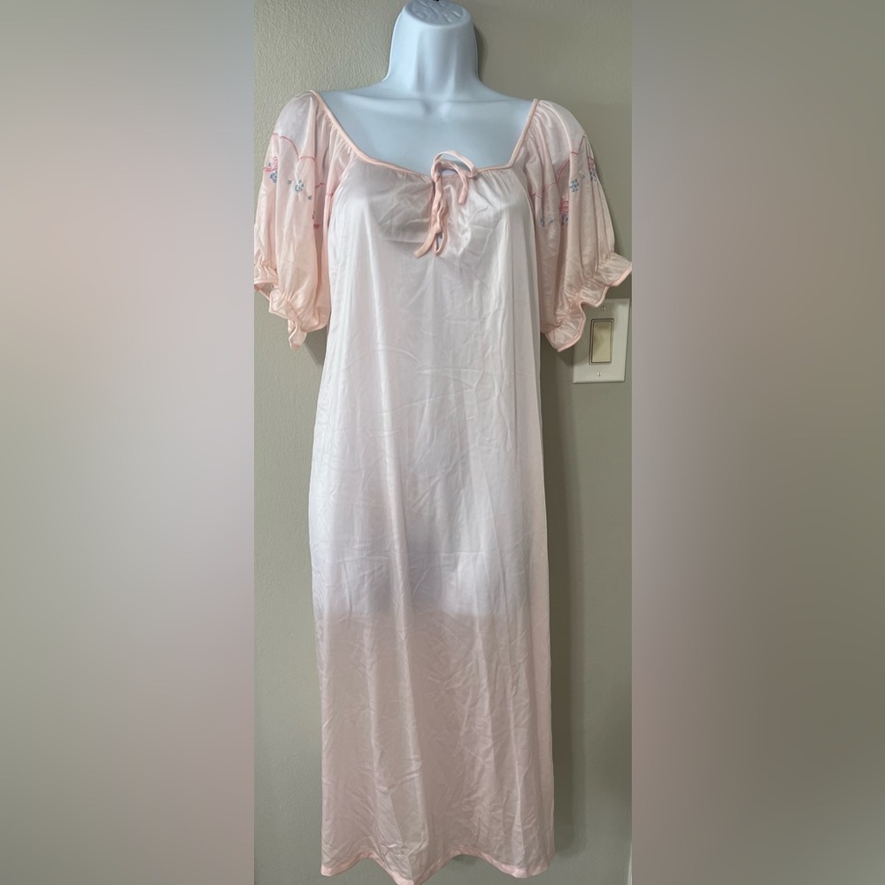 🌸 Vintage Sheer Pink Nylon Nightgown | Embroidered Bow |
